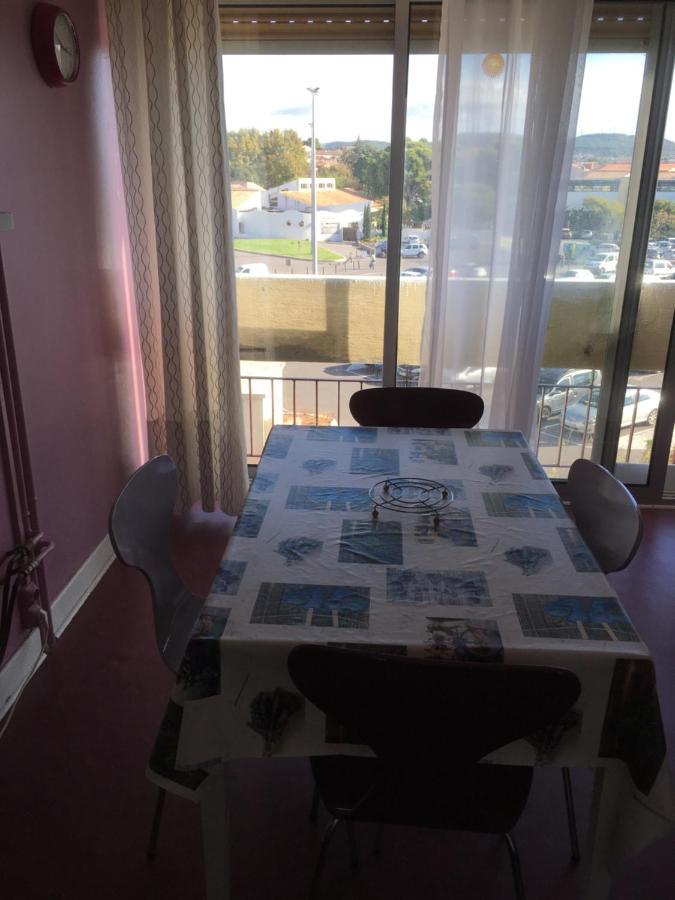 Meuble 28m2 Vue Cote Centre Et Massif De La Gardiole
